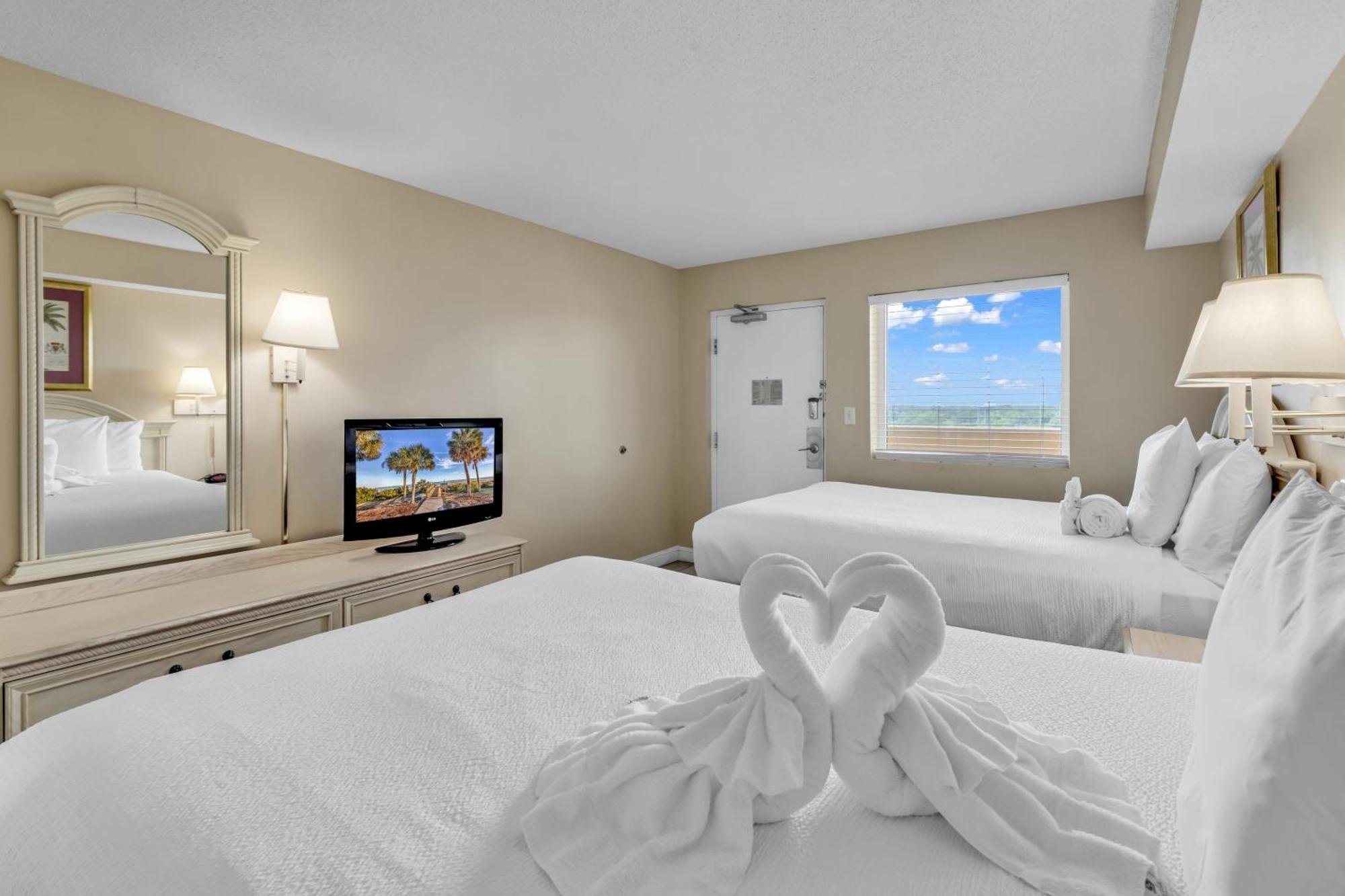 Oceanfront Condo Camelot By The Sea Миртл-Бич Экстерьер фото